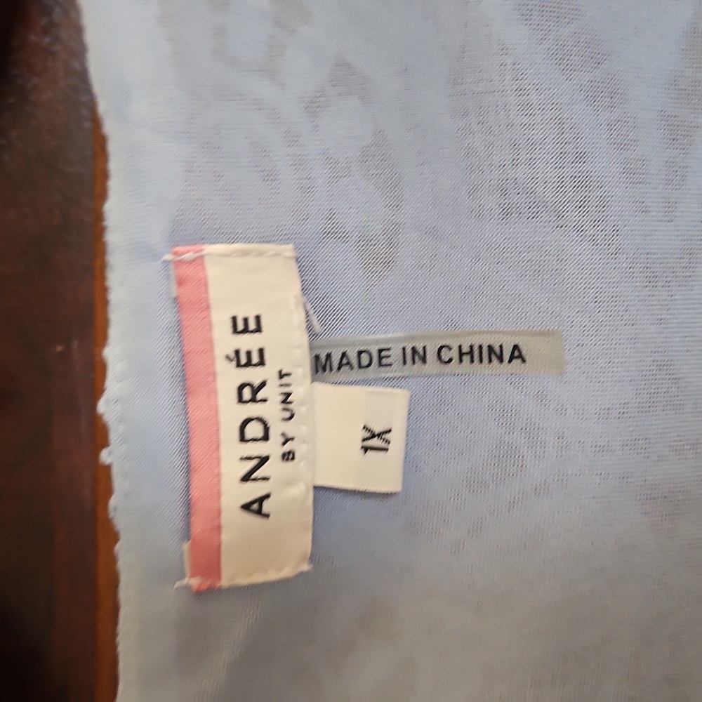 EUC Anthro ANDREE Top - Picture 2 of 6